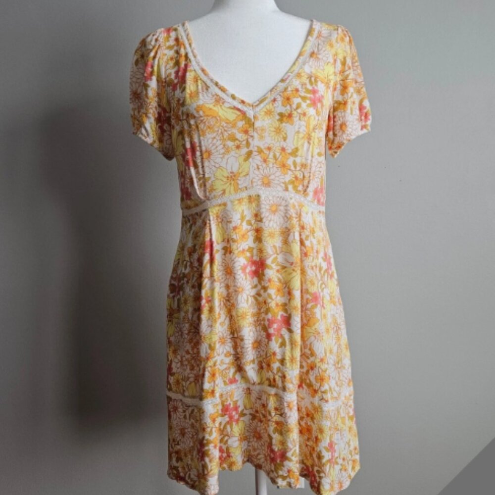 IDYLLWIND Sundress Small Butter Yellow Spring Floral